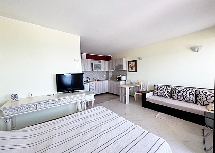 Квартира с фронтальным видом на первой линии. Foto 4