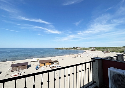 Квартира с фронтальным видом на первой линии. Foto 1