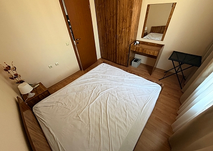 Three-room apartment in a large residential complex. Photo 9