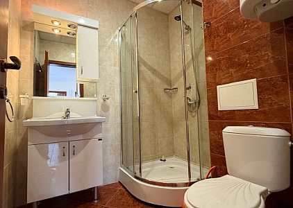 Three-room apartment in a large residential complex. Photo 12