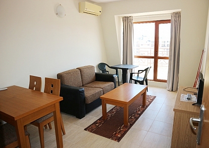 Отличная квартира в уютном комплексе с видом на море!. Фото 1