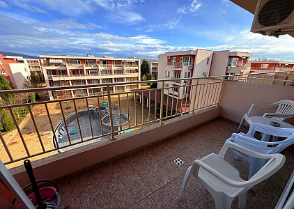 Apartmán s výhledem na bazén ve velkém komplexu. Foto 7 Apartmán s výhledem na bazén ve velkém komplexu. Foto 7