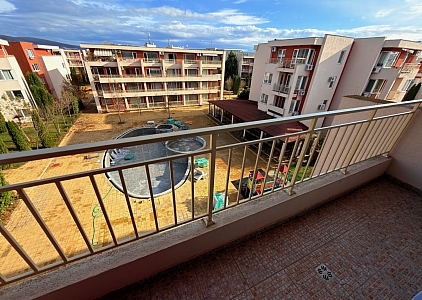 Apartmán s výhledem na bazén ve velkém komplexu. Foto 6 Apartmán s výhledem na bazén ve velkém komplexu. Foto 6