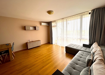 Large apartment in a family complex. Photo 12