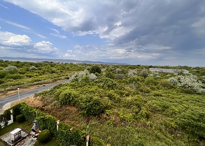 Large apartment in a family complex. Photo 8