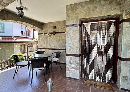 House with a swimming pool in a prestigious complex. Photo 16