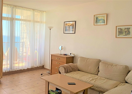 Apartment mit Panoramablick auf das Meer in der ersten Reihe. Foto 16