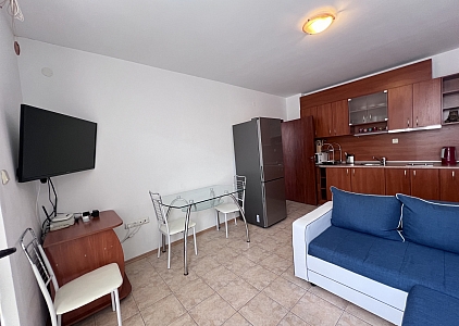 Apartmán s výhledem na bazén v centru St. Vlas. Foto 12 Apartmán s výhledem na bazén v centru St. Vlas. Foto 12