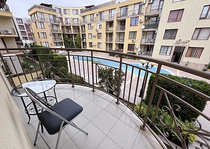 Apartmán s výhledem na bazén v centru St. Vlas. Foto 6 Apartmán s výhledem na bazén v centru St. Vlas. Foto 6