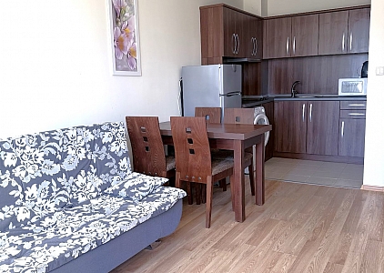 Двухкомнатная квартира в хорошем комплексе. Фото 2