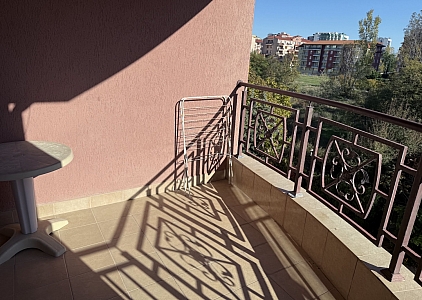 Двухкомнатная квартира в хорошем комплексе. Фото 7