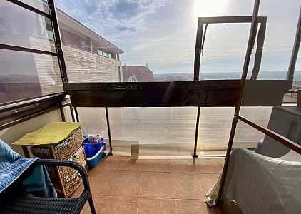 Geräumige Wohnung mit neuen Möbeln in einem Familienkomplex in der Gegend von Kosharitsa. Foto 40