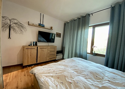 Geräumige Wohnung mit neuen Möbeln in einem Familienkomplex in der Gegend von Kosharitsa. Foto 37