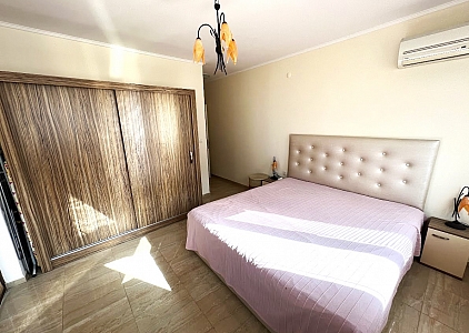 Трехкомнатная квартира в шикарном комплексе . Фото 3 Трехкомнатная квартира в шикарном комплексе . Фото 3