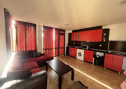 Velký dvoupokojový byt v blízkosti moře ve Sveti Vlas. Foto 1 Velký dvoupokojový byt v blízkosti moře ve Sveti Vlas. Foto 1