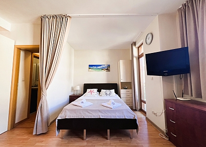 Großes Studio in einem Luxuskomplex in der ersten Reihe. Foto 4