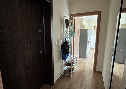 Eine geräumige Wohnung in einem Gebäude ohne Instandhaltungskosten im Zentrum. Foto 10