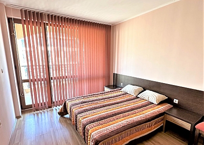 Nice apartment in a nice complex. Photo 3