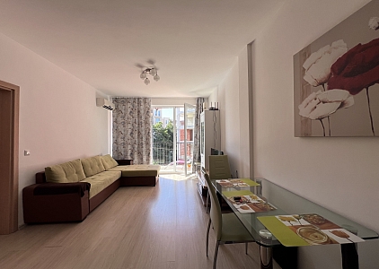 Spacious apartment in a good residential complex. Photo 10 Spacious apartment in a good residential complex. Photo 10