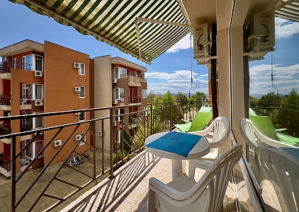 Apartment with pool view in excellent complex. Photo 8 Apartment with pool view in excellent complex. Photo 8