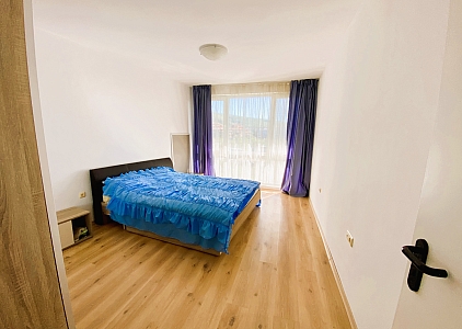 Велика двокімнатна квартира з видом на море. Фото 5