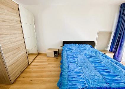 Велика двокімнатна квартира з видом на море. Фото 16