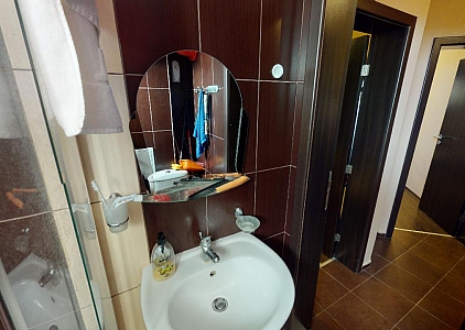 Большая трехкомнатная квартира в 2,5 км от Солнечного берега!. Фото 17