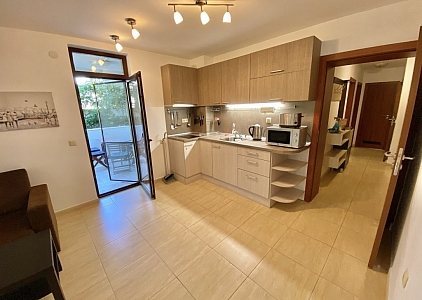 Трикімнатна квартира за 350 метрів від моря у Святому Власі. Фото 4 Трикімнатна квартира за 350 метрів від моря у Святому Власі. Фото 4