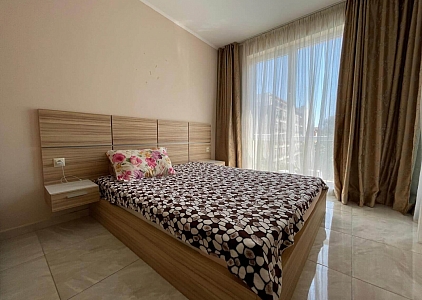 Двухкомнатная квартира в красивом комплексе. Фото 9