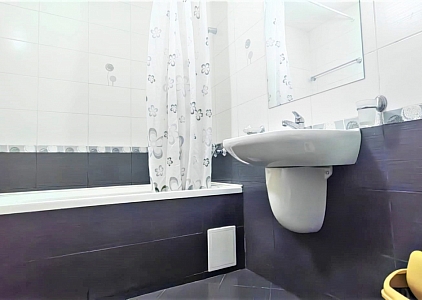 Schöne Wohnung in einem Luxuskomplex 50 Meter vom Meer entfernt. Foto 20