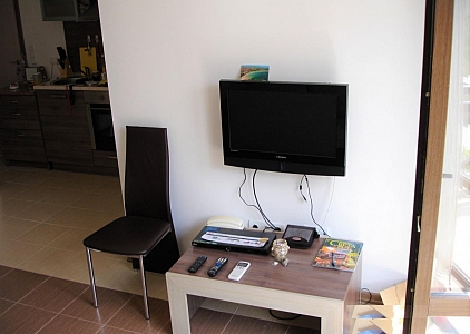 Купить хорошую меблированную студию в Черномореце. Zdjęcie 5