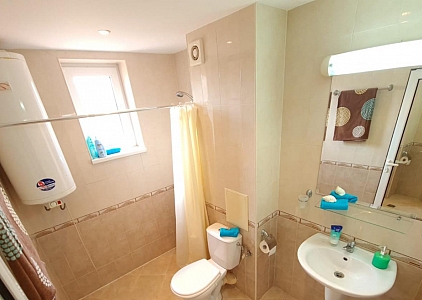 Стильная новая двухкомнатная квартира в 100 метрах от пляжа. Zdjęcie 19