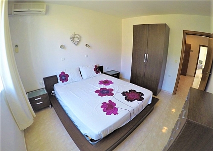 Three-room apartment with sea view in the center of St. Vlas. Photo 3 Three-room apartment with sea view in the center of St. Vlas. Photo 3