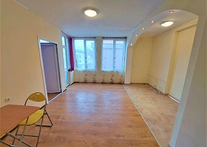 Inexpensive apartment in a residential building without a fee. Photo 6