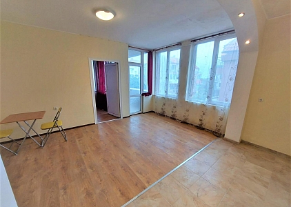 Inexpensive apartment in a residential building without a fee. Photo 8