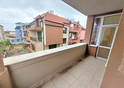 Inexpensive apartment in a residential building without a fee. Photo 5