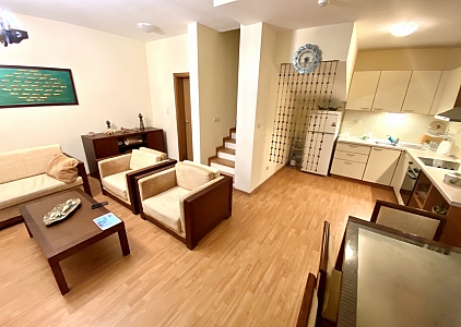 Große Dreizimmerwohnung mit Meerblick in der ersten Reihe. Foto 3