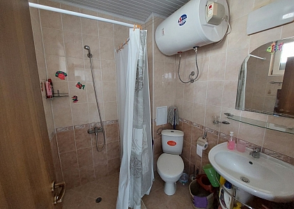 Excellent inexpensive apartment in a complex with a low maintenance fee. Photo 21