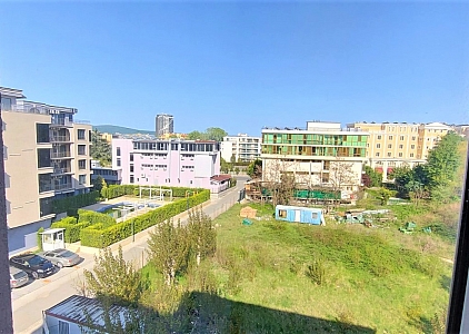 Недорогая двухкомнатная квартира в хорошем комплексе. Foto 11