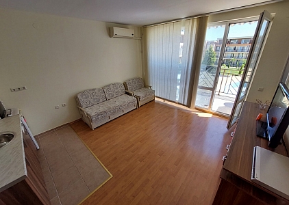 Excellent studio with a beautiful view in a large family complex. Photo 9 Excellent studio with a beautiful view in a large family complex. Photo 9