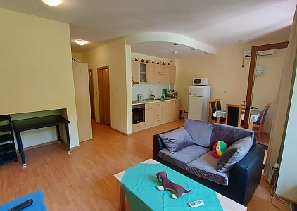 Große Wohnung mit Innenhof in der ersten Reihe im SPA-Komplex. Foto 13