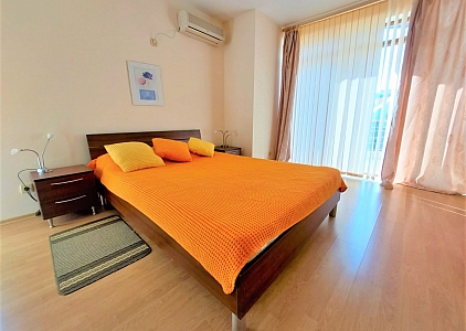 Большой дом с пятью спальнями в большом комплексе в 3 км. от моря. Foto 4