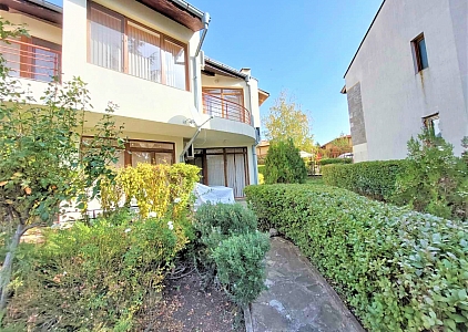 Большой дом с пятью спальнями в большом комплексе в 3 км. от моря. Foto 6