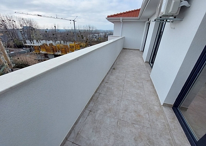 Новая трехкомнатная квартира в элитном комплексе в парковой зоне. Фото 8