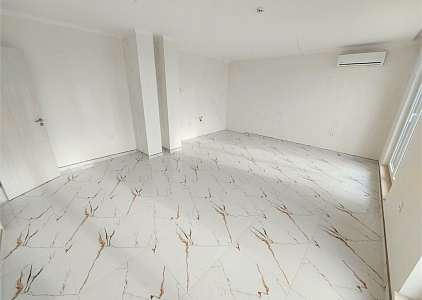 Новая трехкомнатная квартира в элитном комплексе в парковой зоне. Фото 6