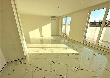 Новая трехкомнатная квартира в элитном комплексе в парковой зоне. Фото 4