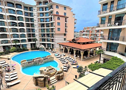 Świetny apartament z widokiem na basen w drugiej linii od plaży. Zdjęcie 1