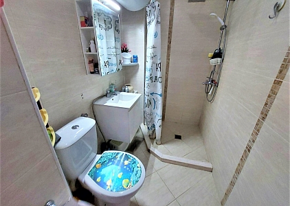 Красивая двухкомнатная квартира на Солнечном берегу. Фото 14