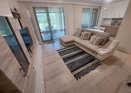 Luxurious townhouse in a premium complex on the first line. Photo 1 Luxurious townhouse in a premium complex on the first line. Photo 1
