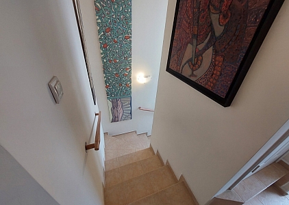 Новый таунхаус с большой лужайкой в отличном комплексе . Foto 19